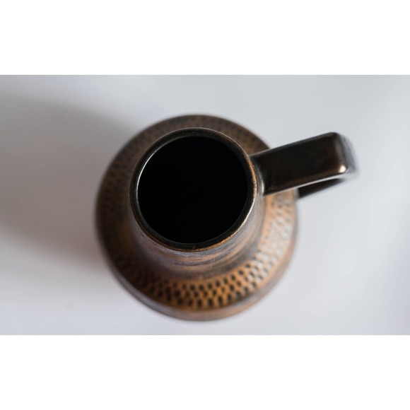 Large Brown Brutalist Terra Cotta Vase in Excellent Condition 14" High - Picture 9 of 10